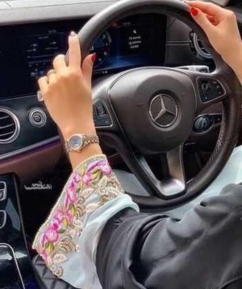 عکس لاکچری دخترونه با ماشین