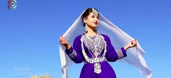 عکس دختر ۱۵ ساله افغانی