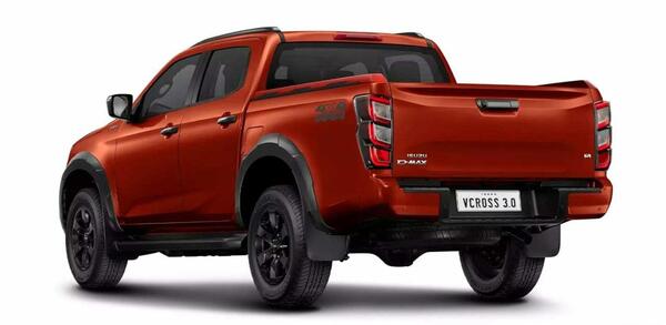 عکس ماشین isuzu dmax