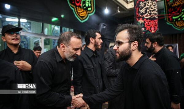 عکس مادر سید رضا نریمانی و همسرش
