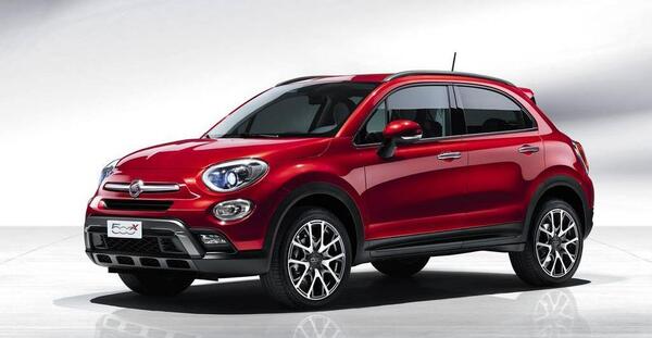عکس ماشین فیات 500l