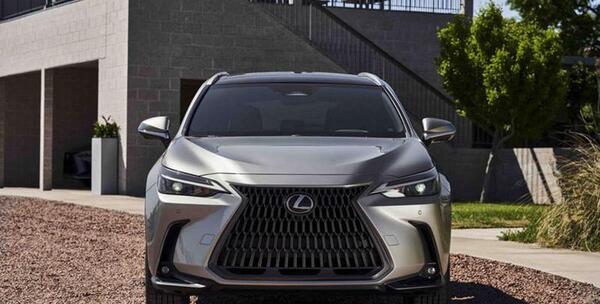 عکس ماشین lexus nx