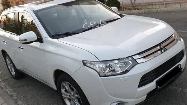 عکس ماشین میتسوبیشی اوتلندر تیپ 4