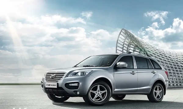 عکس ماشین لیفان x60 دنده ای