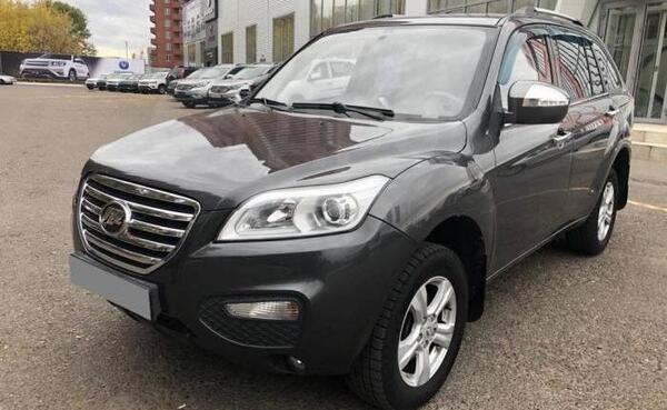 عکس ماشین لیفان x60 دنده ای