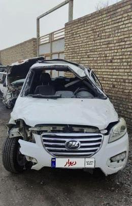 عکس ماشین لیفان x60 دنده ای