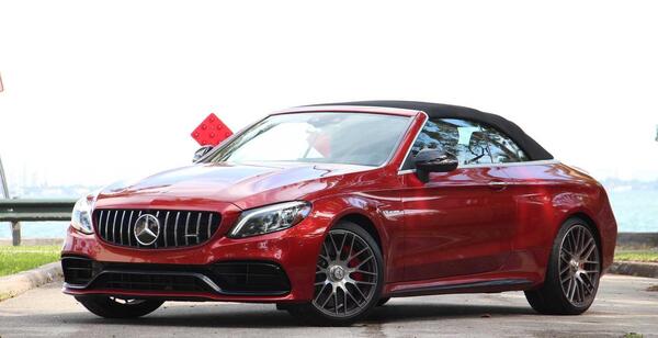 عکس ماشین بنز کلاس c c63