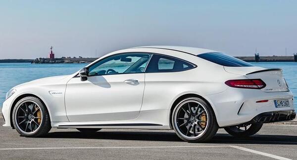 عکس ماشین بنز کلاس c c63