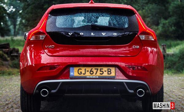 عکس ماشین ولوو v40 r دیزاین