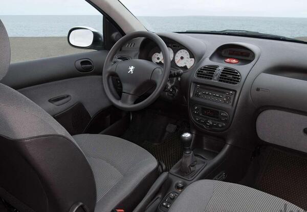 عکس ماشین peugeot 206sd