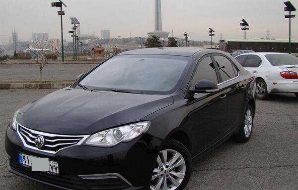 عکس ماشین ام جی 360 اتوماتیک ساده