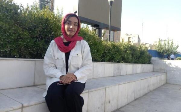 عکس دختر ۱۵ ساله ایرانی طبیعی