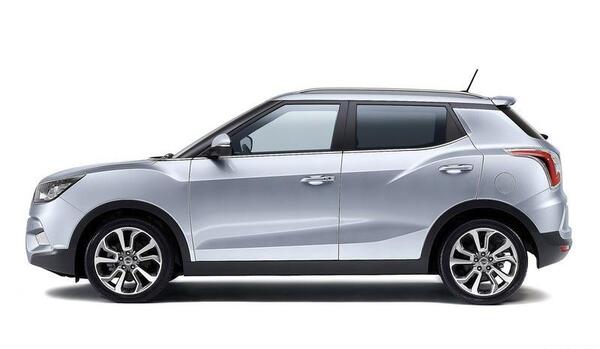 عکس ماشین سانگ یانگ تیوولی