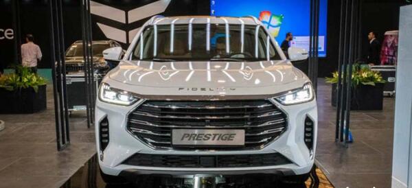 عکس ماشین کی ام سی x5