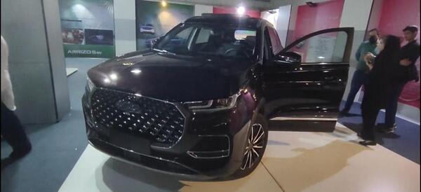 عکس ماشین کی ام سی x5