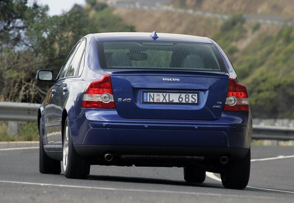 عکس ماشین volvo