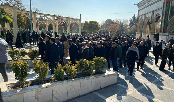 عکس مادر محمدحسین میثاقی