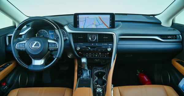عکس ماشین lexus rx