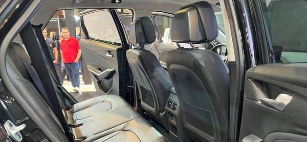 عکس ماشین kmc x5