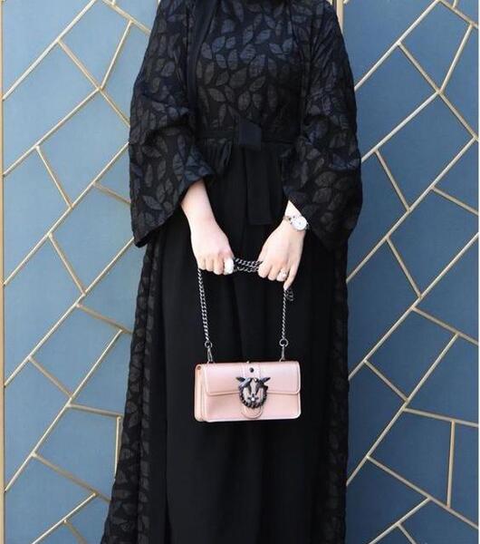 عکس پارچه ژاکارد مشکی