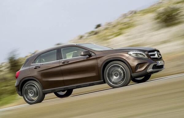 عکس ماشین بنز کلاس gla gla250