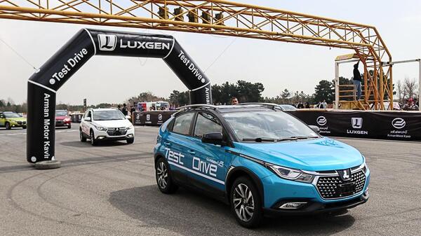 عکس ماشین لوکسژن u6