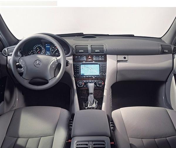 عکس ماشین بنز کلاس c c240