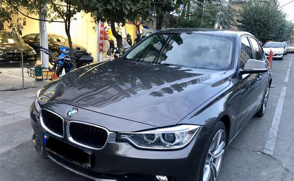 عکس ماشین ب ام و سری 3 سدان 320i