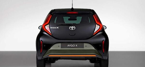 عکس ماشین toyota aygo