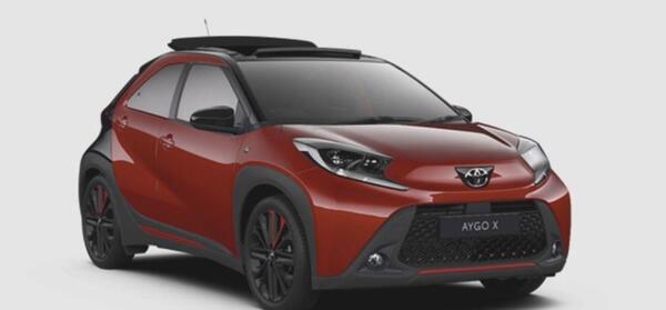 عکس ماشین toyota aygo