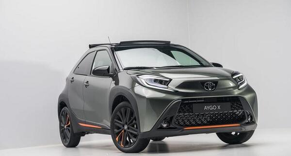 عکس ماشین toyota aygo