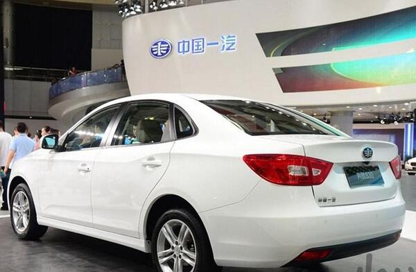 عکس ماشین besturn b30