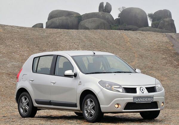 عکس ماشین renault sandero