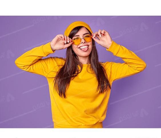 عکس دختر با ماشین مدل بالا