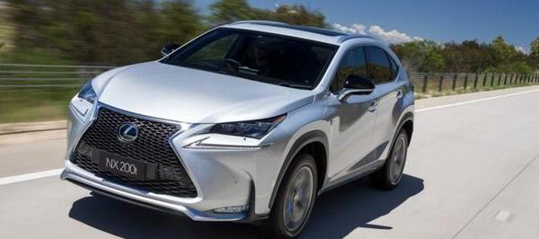 عکس ماشین لکسوس nx 200 توربو fsport