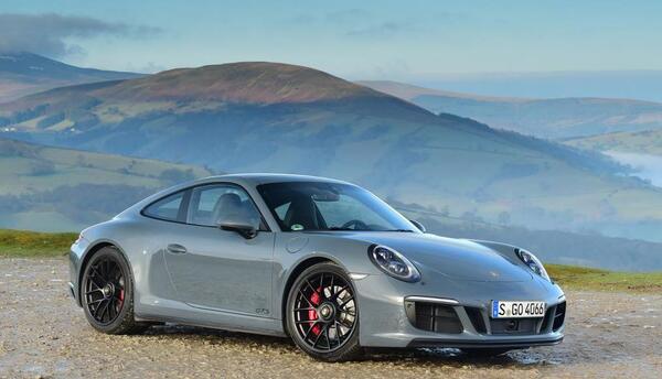 عکس ماشین porsche 911