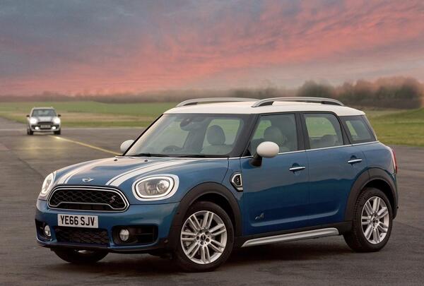 عکس ماشین mini countryman