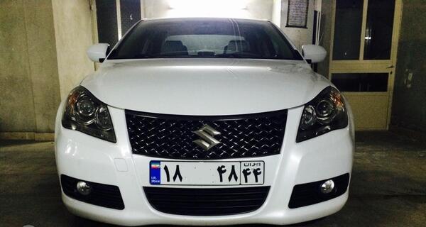 عکس ماشین suzuki kizashi