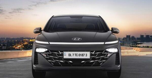 عکس ماشین hyundai verna
