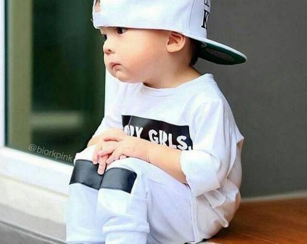 عکس پروفایل پسر بچه گانه