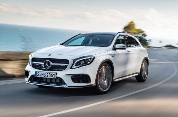 عکس ماشین بنز کلاس gla gla45