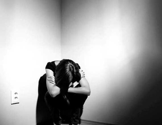 عکس پروفایل دختر پسر غمگین