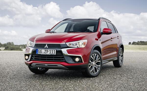 عکس ماشین mitsubishi asx