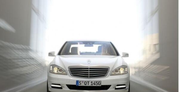 عکس ماشین بنز کلاس s s400