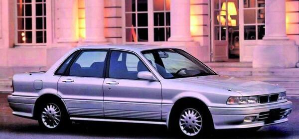 عکس ماشین mitsubishi galant