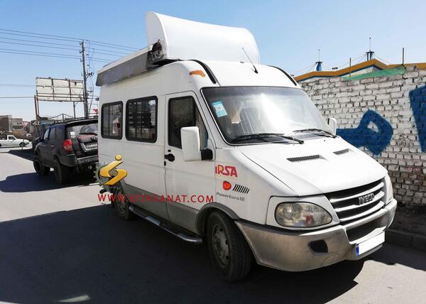 عکس ماشین ایویکو ون آراد (a36)