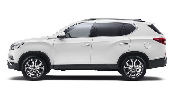 عکس ماشین ssangyong rexton