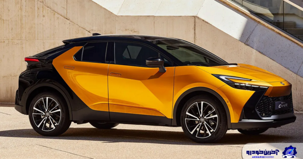 عکس ماشین تویوتا c-hr تمام چرخ محرک