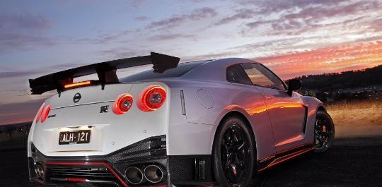 عکس ماشین nissan