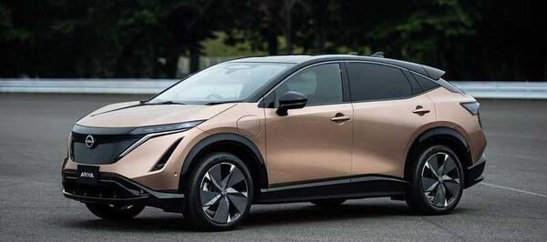 عکس ماشین نیسان سرانزا